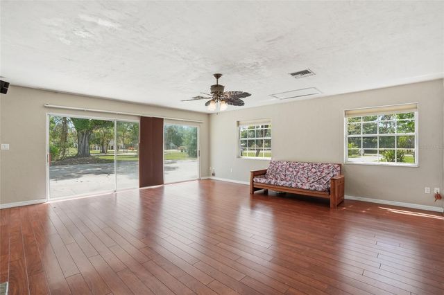 6227 FOXFIRE LANE, Fort Myers, FL 33912