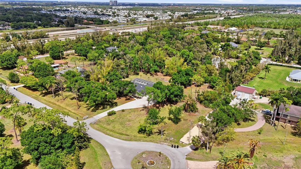 6227 FOXFIRE LANE, Fort Myers, FL 33912