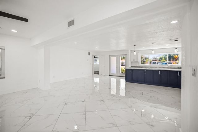 1042 IDLEWILD DRIVE N, Dunedin, FL 34698