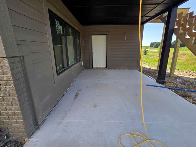 6120 NE Terrace Ridge Drive, Ankeny, IA 50021