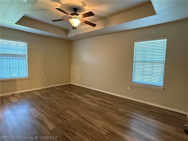 1302 Riley Circle, Alma, AR 72921