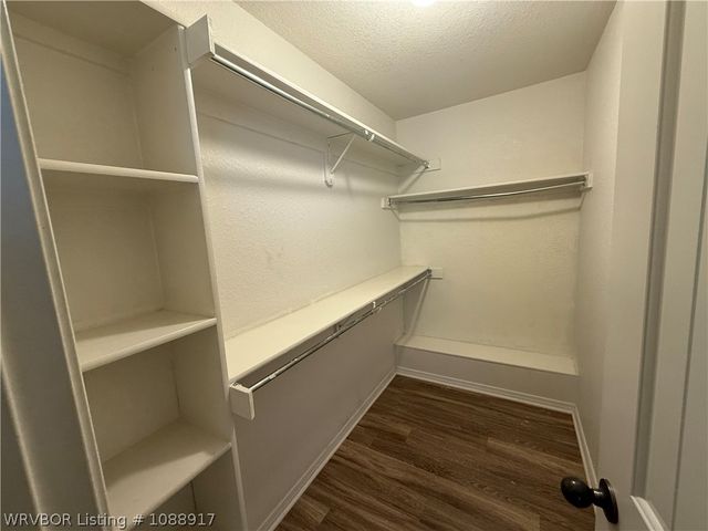 1302 Riley Circle, Alma, AR 72921