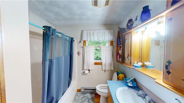 043 Merrill Lane, Portsmouth, RI 02871