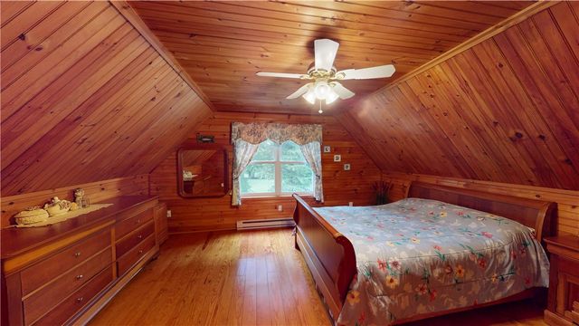 043 Merrill Lane, Portsmouth, RI 02871