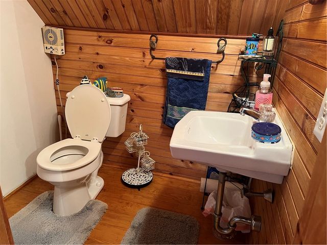 043 Merrill Lane, Portsmouth, RI 02871