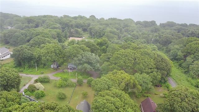 043 Merrill Lane, Portsmouth, RI 02871