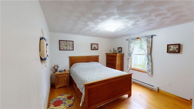 043 Merrill Lane, Portsmouth, RI 02871
