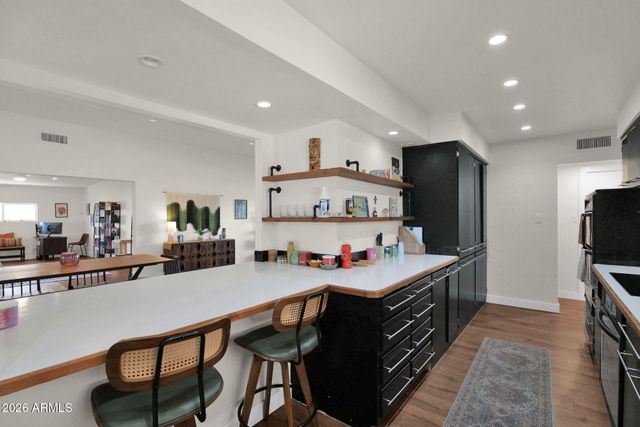 5835 W BELMONT Avenue, Glendale, AZ 85301