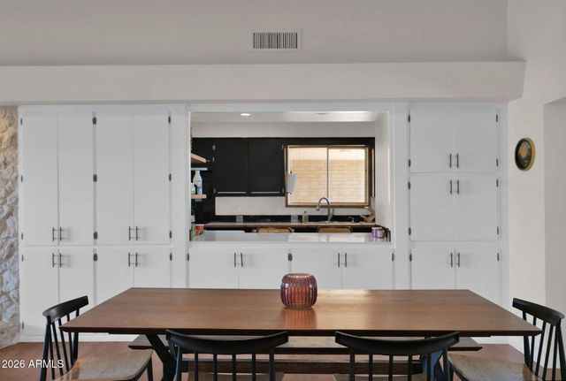 5835 W BELMONT Avenue, Glendale, AZ 85301