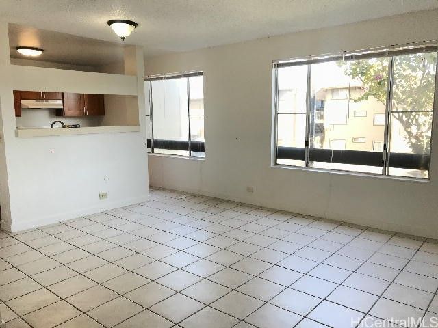 92-1132 Panana Street 126, Kapolei, HI 96707