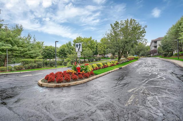 32 N De Baun Avenue 202, Suffern, NY 10901