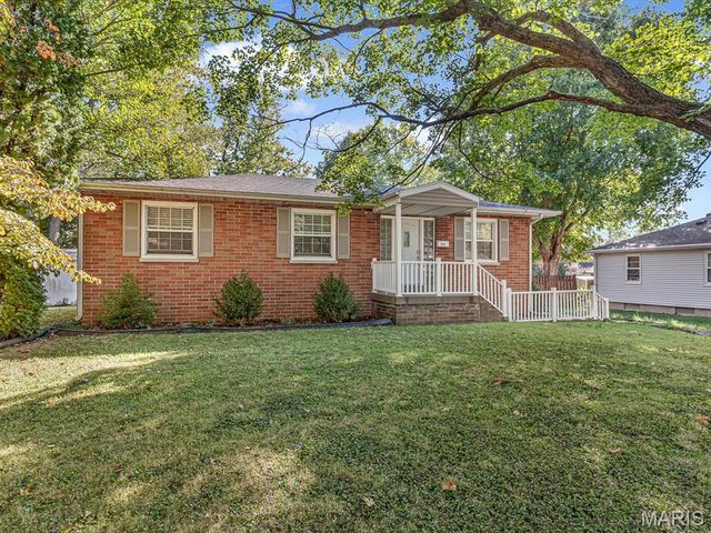 1830 N 15th Street, Swansea, IL 62226