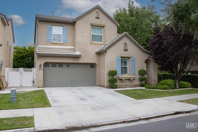 8302 Allyn Bacon Avenue, Bakersfield, CA 93311