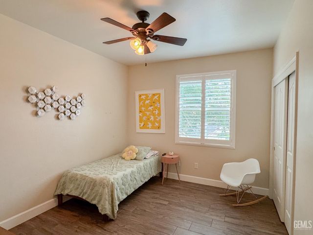 8302 Allyn Bacon Avenue, Bakersfield, CA 93311