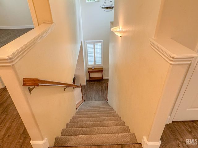 8302 Allyn Bacon Avenue, Bakersfield, CA 93311