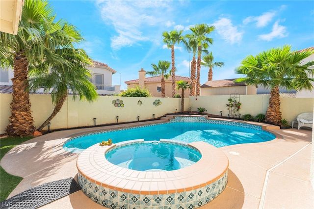 6504 Deer Hollow Street, Las Vegas, NV 89149