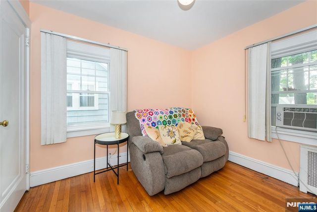 973 Garrison Avenue, Teaneck, NJ 07666