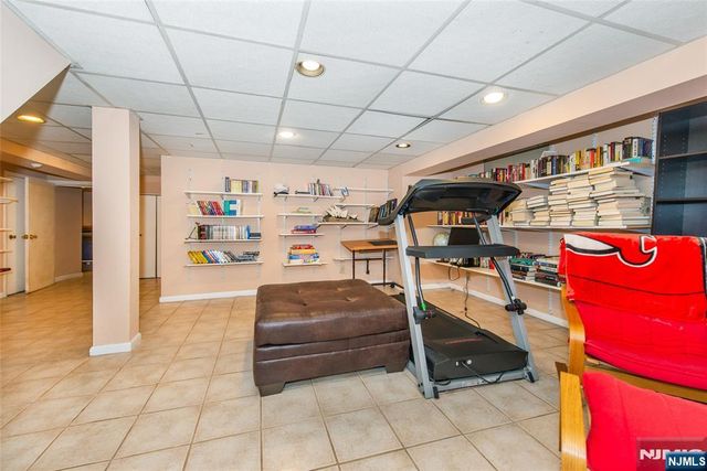 973 Garrison Avenue, Teaneck, NJ 07666