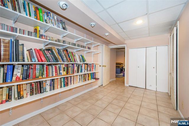 973 Garrison Avenue, Teaneck, NJ 07666