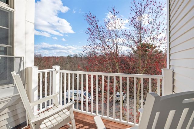 614 Pond Street 2306, Braintree, MA 02184