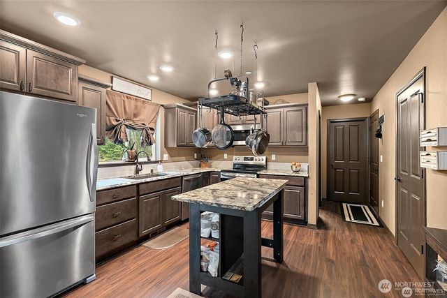 16908 61st Street NW, Vaughn, WA 98394