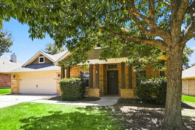 6333 Pinionpark Way, Fort Worth, TX 76179