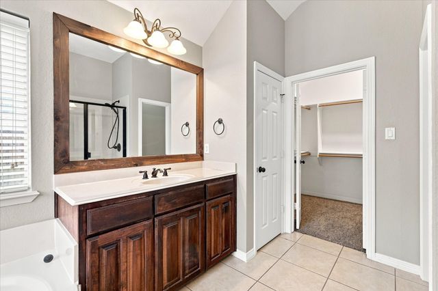 6333 Pinionpark Way, Fort Worth, TX 76179