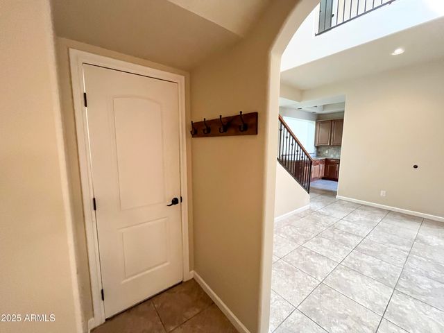 7200 E RIDGEVIEW Place 10, Carefree, AZ 85377