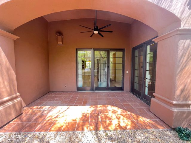 7200 E RIDGEVIEW Place 10, Carefree, AZ 85377