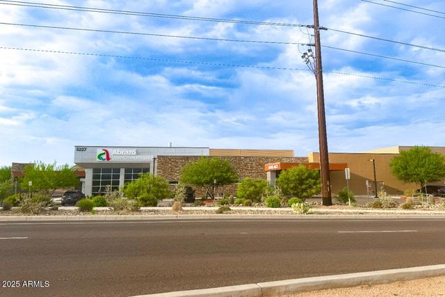 7200 E RIDGEVIEW Place 10, Carefree, AZ 85377