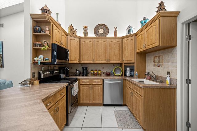 36 SE CHINICA DRIVE, Summerfield, FL 34491