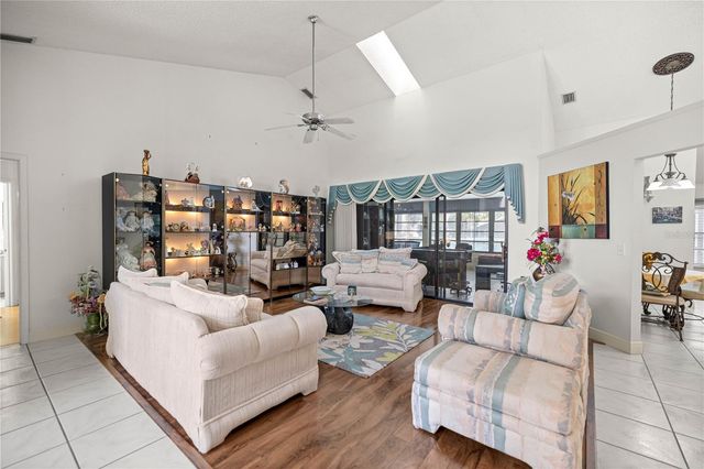 36 SE CHINICA DRIVE, Summerfield, FL 34491