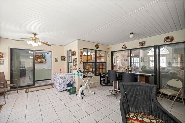 36 SE CHINICA DRIVE, Summerfield, FL 34491