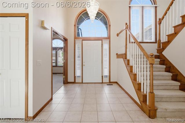 46547 Glen Eagle Drive, Utica, MI 48315