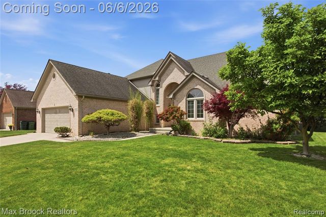 46547 Glen Eagle Drive, Utica, MI 48315