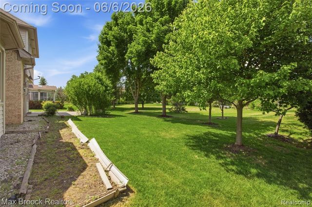 46547 Glen Eagle Drive, Utica, MI 48315
