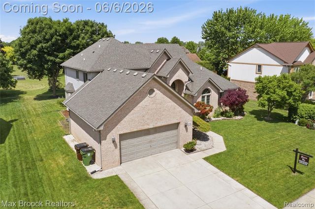 46547 Glen Eagle Drive, Utica, MI 48315