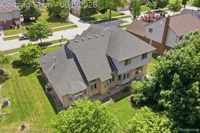 46547 Glen Eagle Drive, Utica, MI 48315