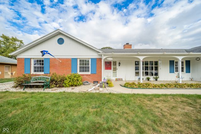 1518 S Winding Way, Anderson, IN 46011