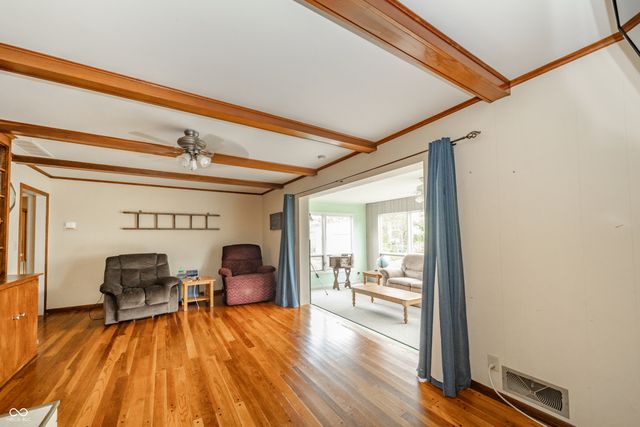 1518 S Winding Way, Anderson, IN 46011