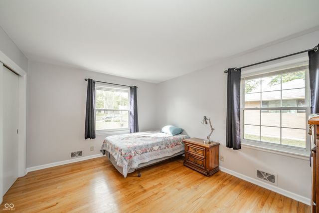 1518 S Winding Way, Anderson, IN 46011