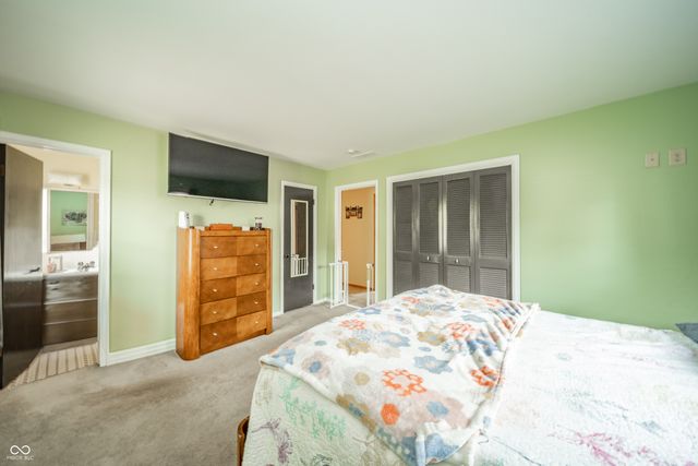 1518 S Winding Way, Anderson, IN 46011