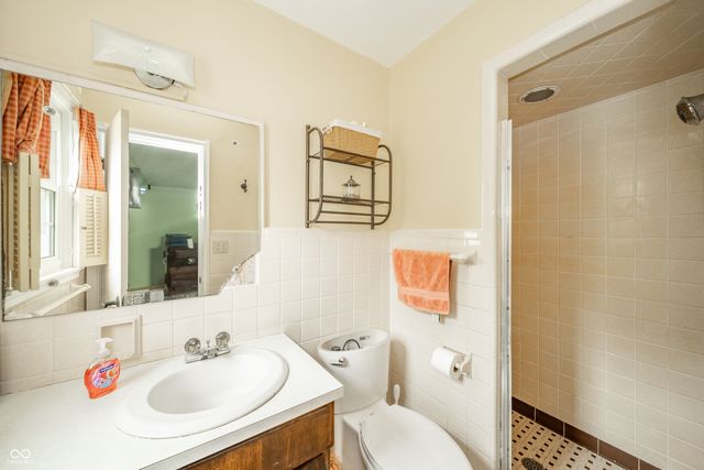 1518 S Winding Way, Anderson, IN 46011