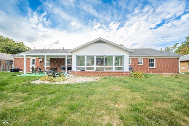 1518 S Winding Way, Anderson, IN 46011