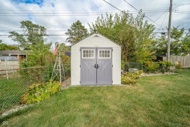 1518 S Winding Way, Anderson, IN 46011