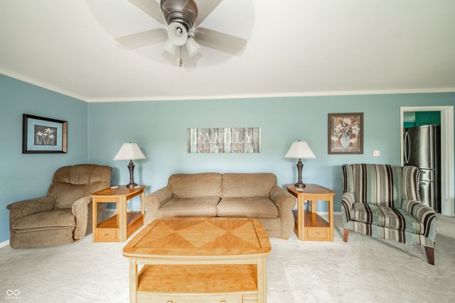 1518 S Winding Way, Anderson, IN 46011