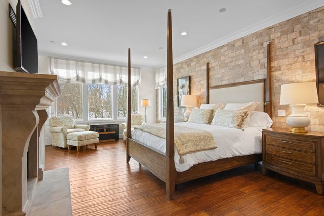 157 Uptown Court, Traverse City, MI 49684