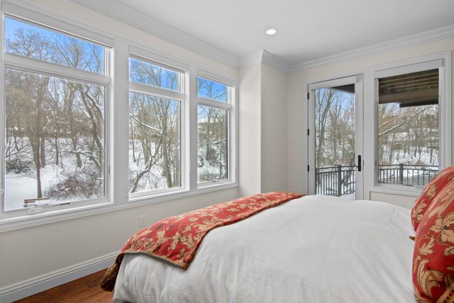 157 Uptown Court, Traverse City, MI 49684