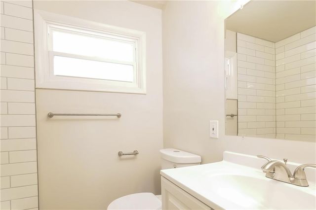 6108 E 149th Street, Grandview, MO 64030