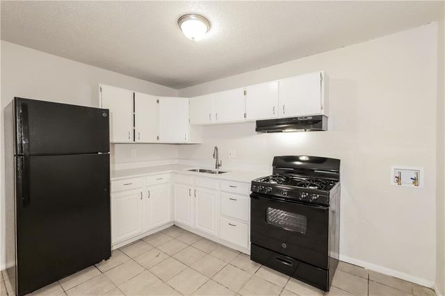 6108 E 149th Street, Grandview, MO 64030